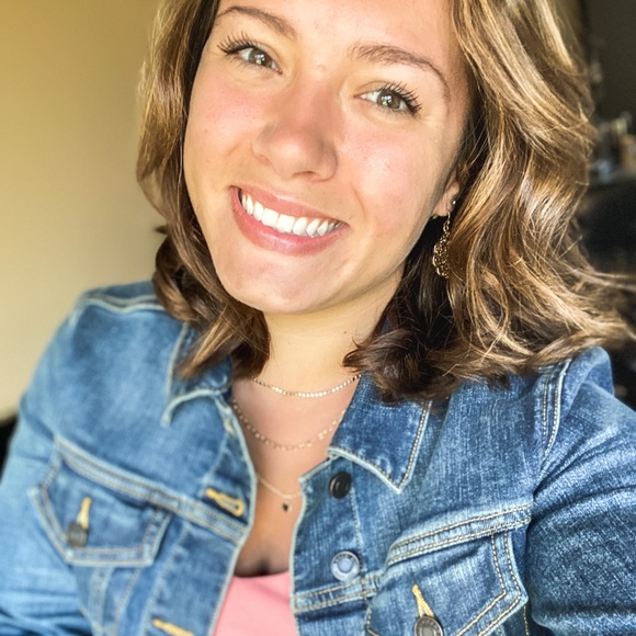 Meet your Posher, Meg - Picture 4 of 4